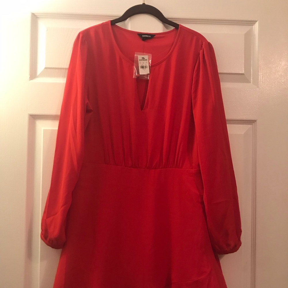 Keyhole Cut-Out Ruffle Wrap Dress